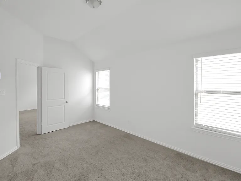 913 Peabody Dr — Photo 23