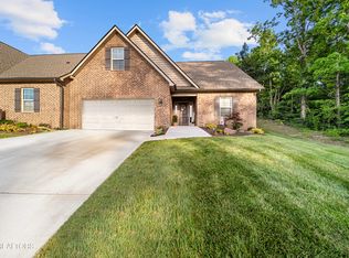 5104 Sandy Creek Ln, Knoxville, TN 37918