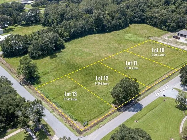 415 Evelyn St, Abbeville, LA 70510