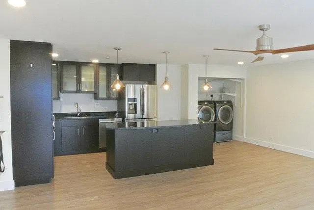 2 bed, 960 sqft, $3,200 — Photo 3