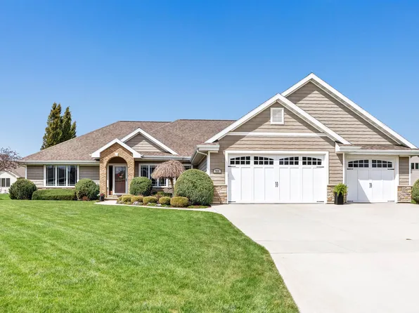 960 Springfield Dr, De Pere, WI 54115