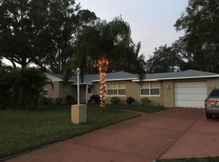 1200 Robinson Dr N, Saint Petersburg, FL 33710