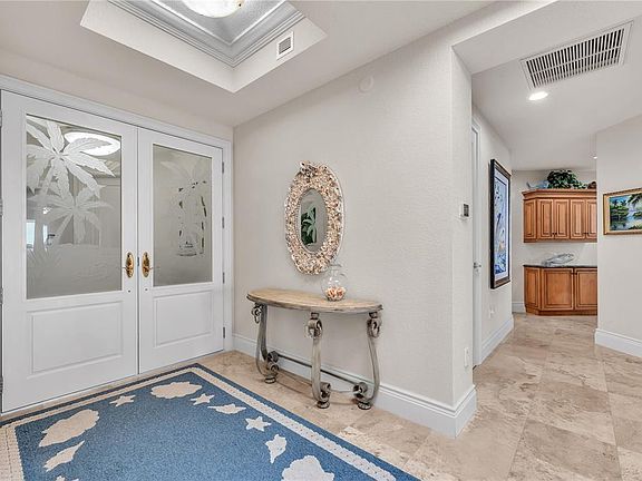 4th image of 16300 GULF BOULEVARD #500A