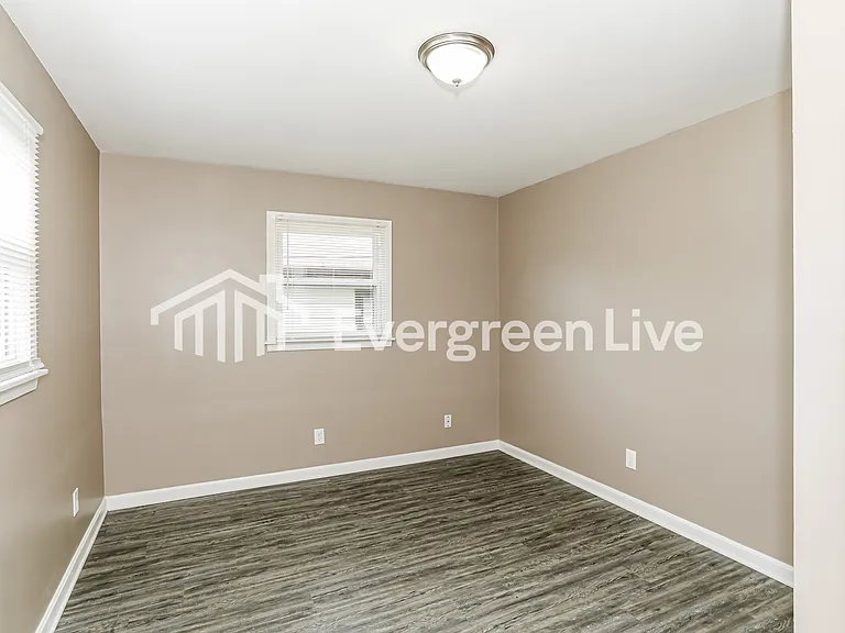 8436 Flamingo Ln — Photo 5