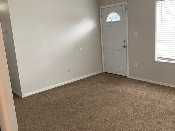 2982 Laverne Dr, Cincinnati, OH 45251