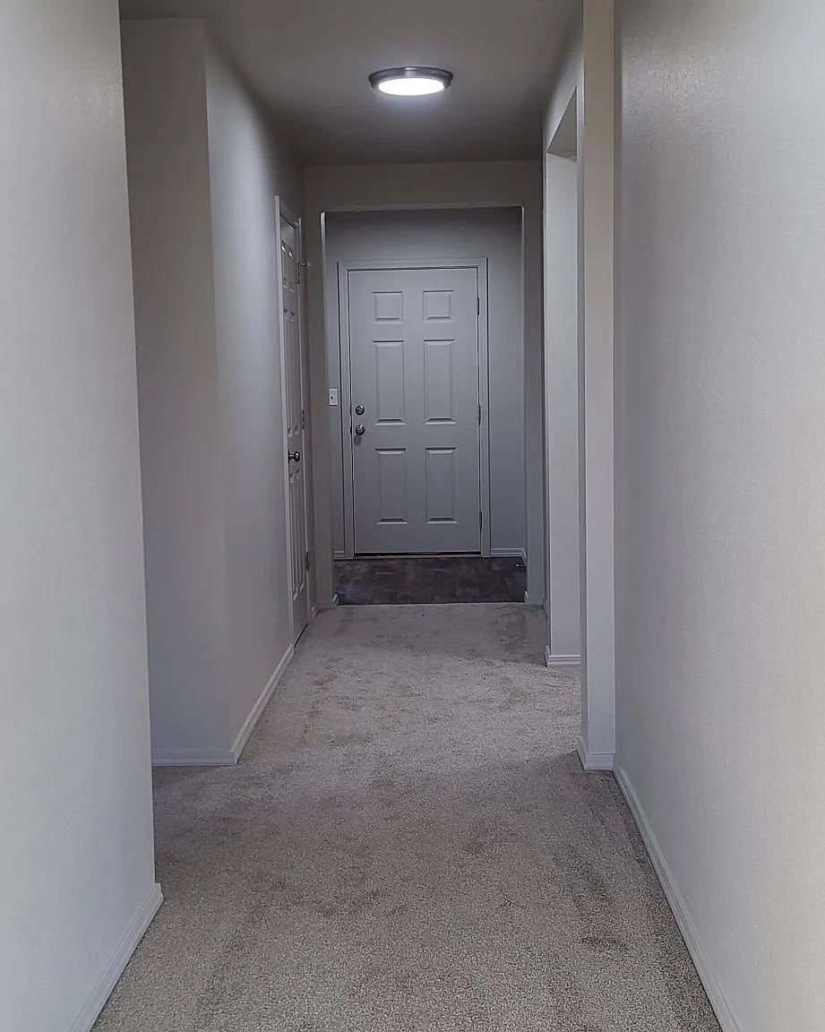 17745 N Pegram Way — Photo 2