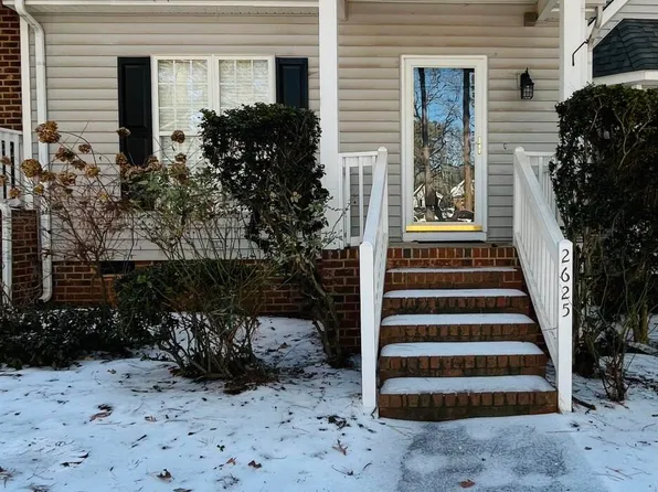 2625 Broad Oaks Pl, Raleigh, NC 27603