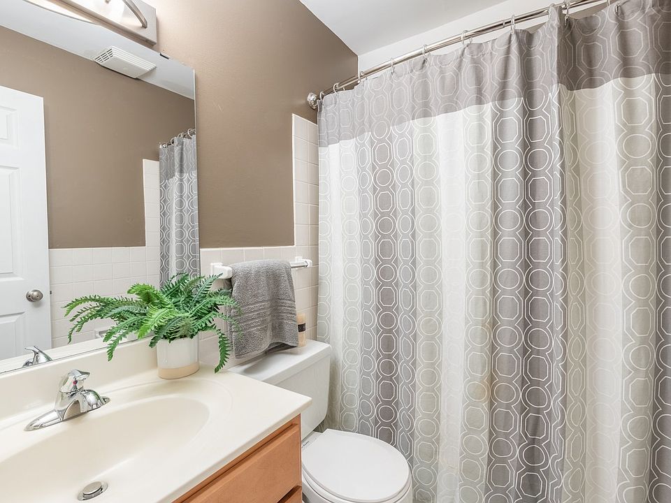 Stanley Court Apartment Rentals Bloomington, MN Zillow