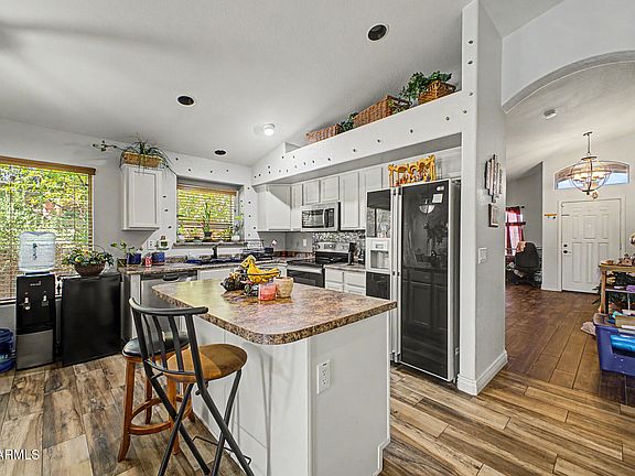 5th image of 4623 W DESERT Lane