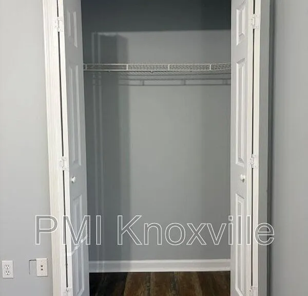 4136 Larigo Dr — Photo 36