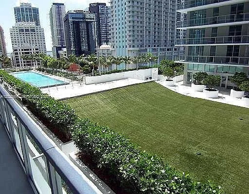 1111 SW 1st Ave #2718 — Photo 13
