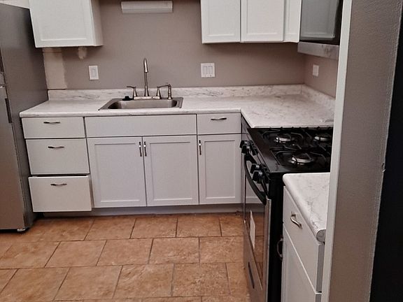5th image of 14526 Linder Ct APT M3