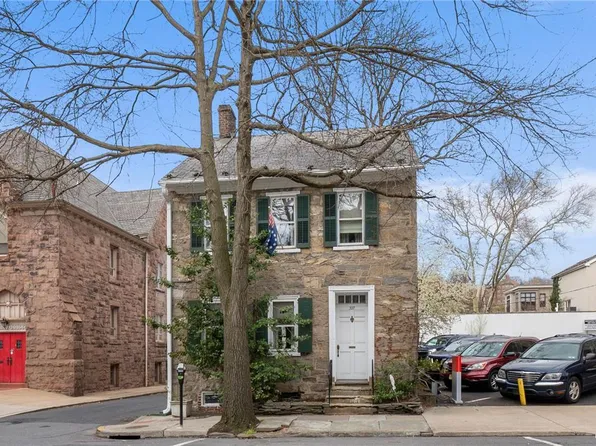 327 Spring Garden St, Easton, PA 18042
