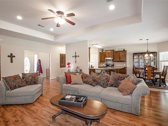 4th image of 7302 Black Forest Dr