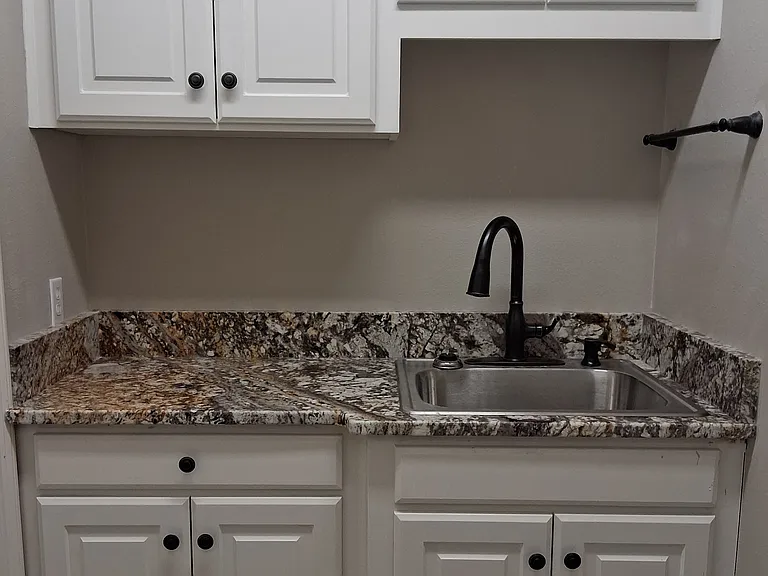 44 Emory Ct — Photo 28