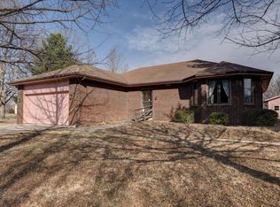 125 Briarwood Ln, Rogersville, MO 65742