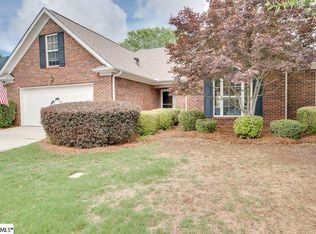 8 Rosemoss Ct, Simpsonville, SC 29680