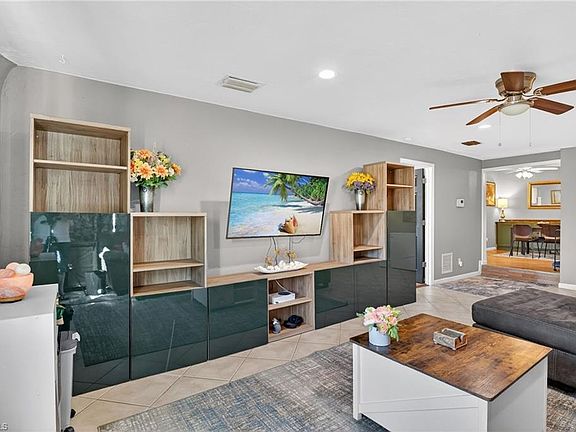 4th image of 4261 Elwood RD