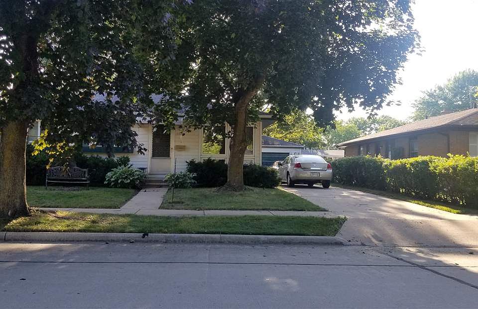 1st image of 1023 S Westfield St