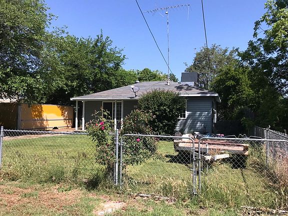 4th image of 633 Santa Ana Ave