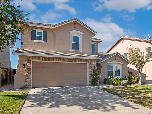 3rd image of 145 Buckthorn Way