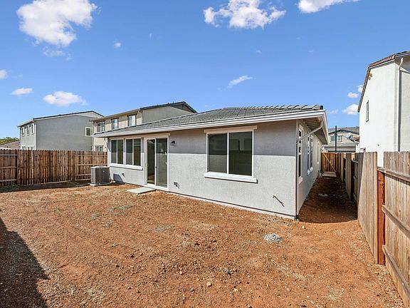 Starblossom 59 Backyard