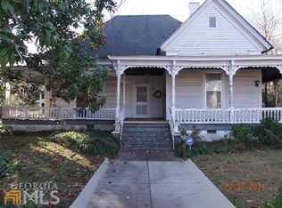 186 Dempsey Ave, Jackson, GA 30233