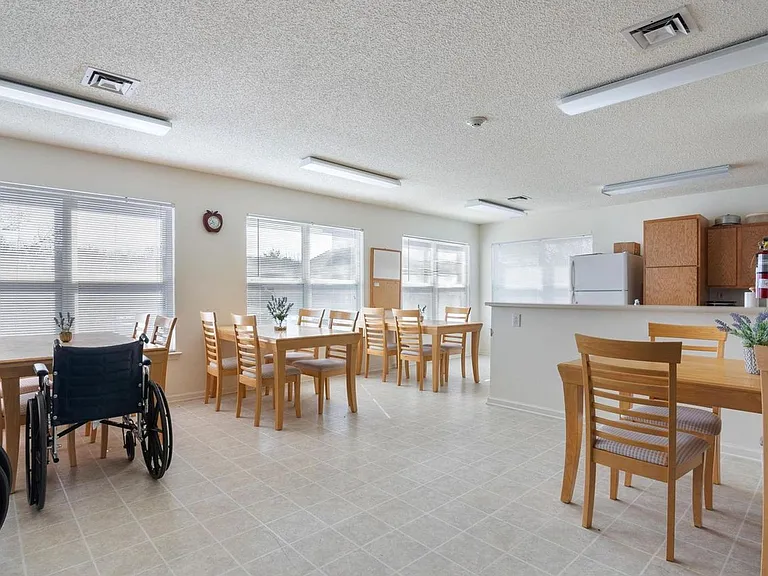 Ridgewood Place Senior Apartment — Photo 13