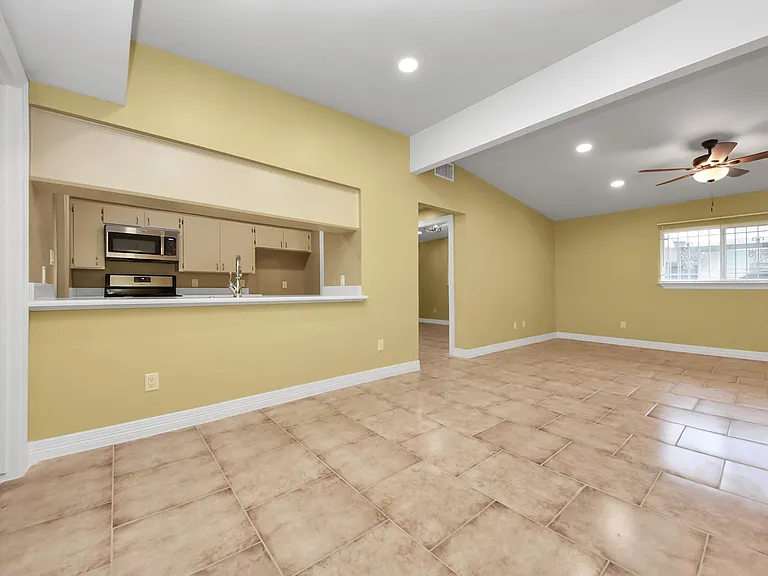 5326 Heatherbrook Dr — Photo 12