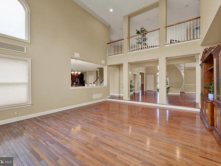 19 Meadowlark Dr — Photo 11