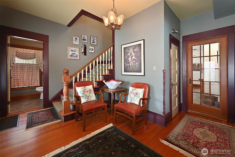 4th image of 10425 E Riverside Drive