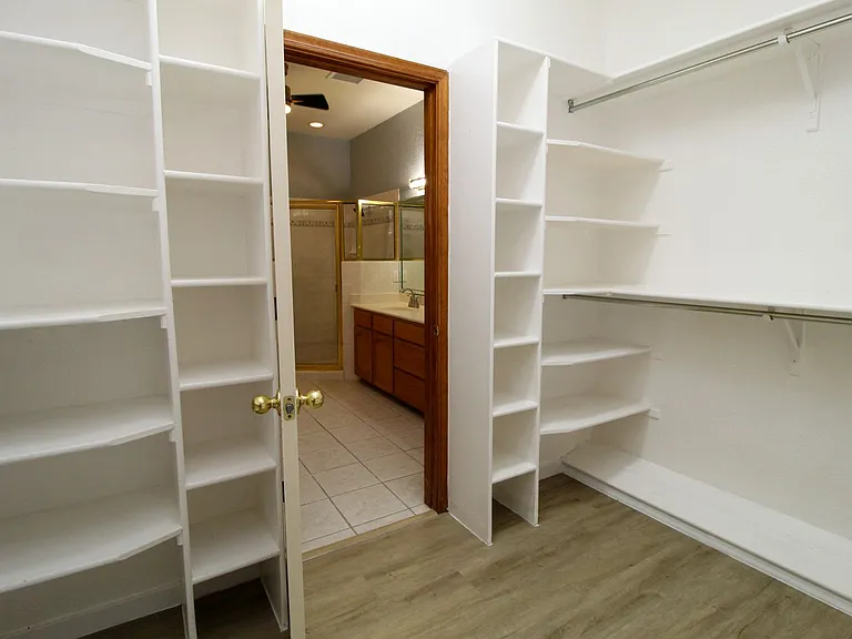 2081 Paseo Del Prado Dr — Photo 20