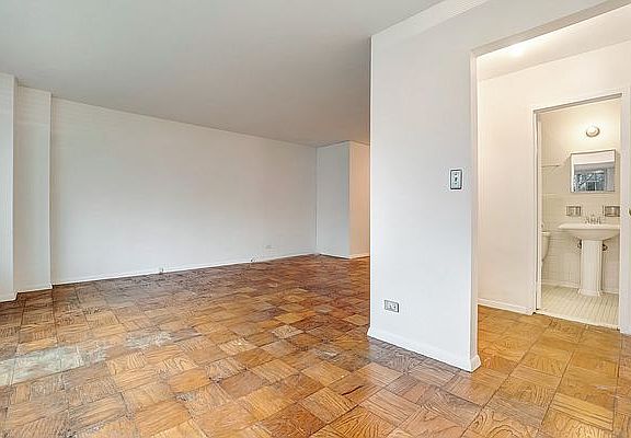 5th image of 392 Central Park W APT 2G