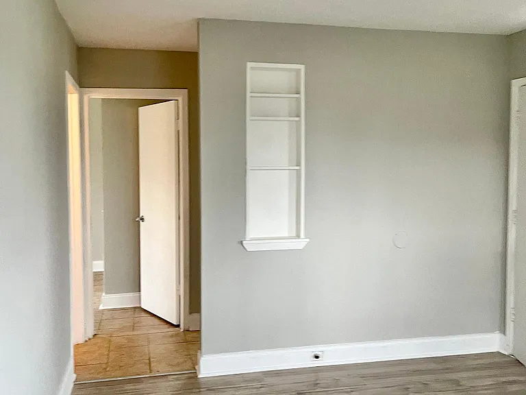 123 Brown St — Photo 2