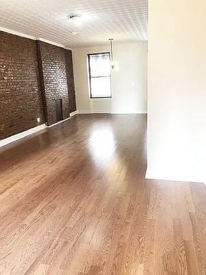 Rented by Robert Agee Realty | media 17