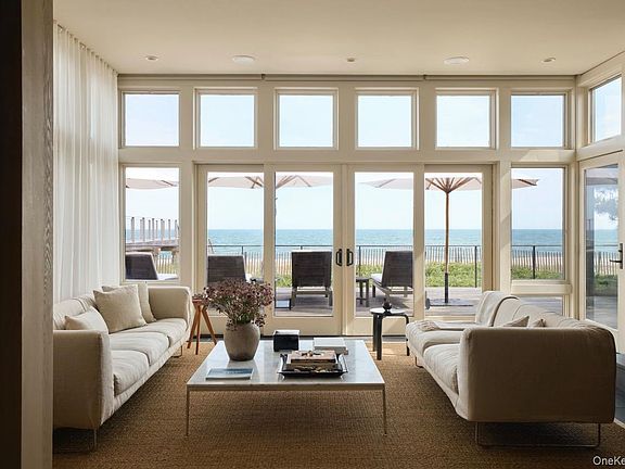 2nd image of 122A Ocean Walk
