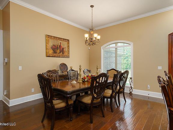 5th image of 48 Harrell Rd