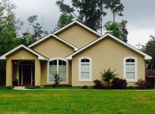 10869 Ala Moana St, Diamondhead, MS 39525