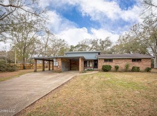 3109 Holly Dr, Gautier, MS 39553