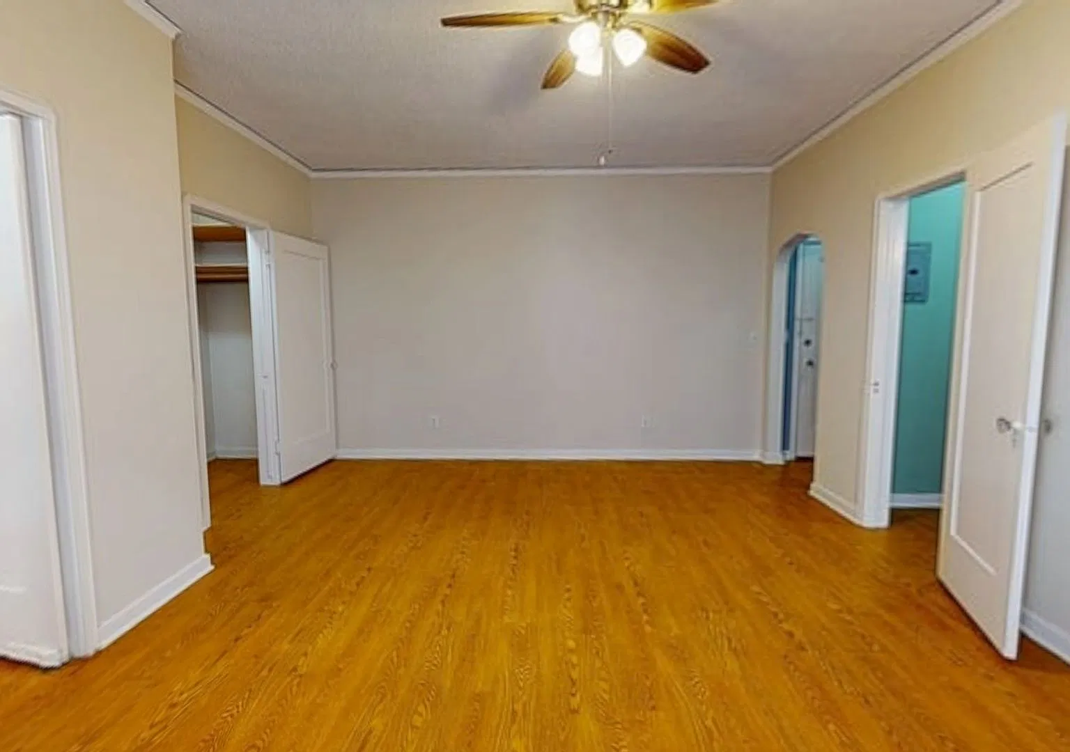 812ora — Photo 2