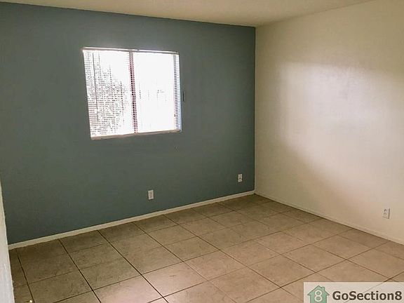3rd image of 1629 Cordoba Ln