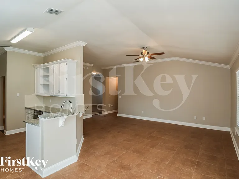 12332 S Casheros Cove Dr — Photo 6