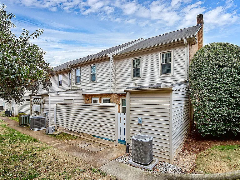 3720 Park Rd #P — Photo 15