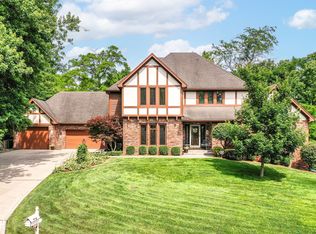 8534 Helmsman Cir, Indianapolis, IN