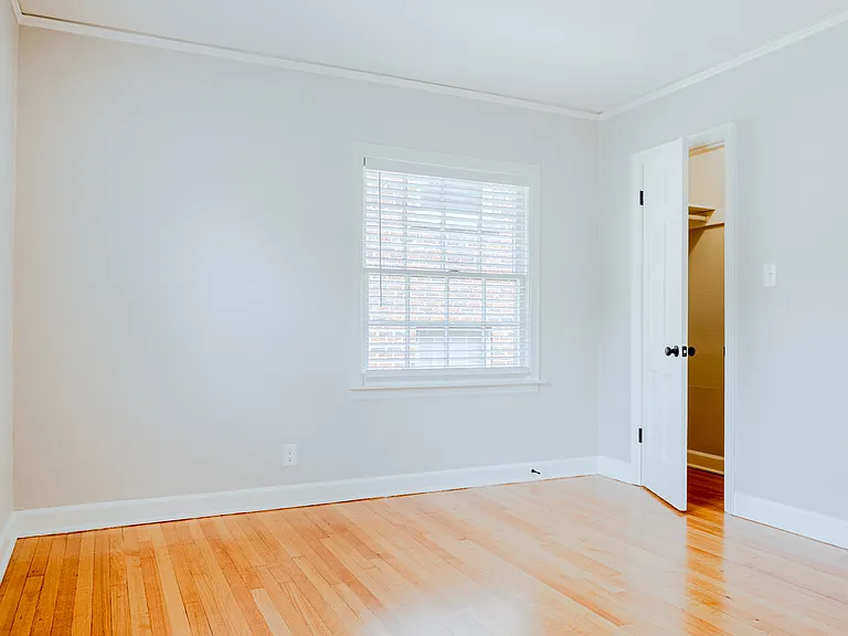 2209 Main St #1 — Photo 11