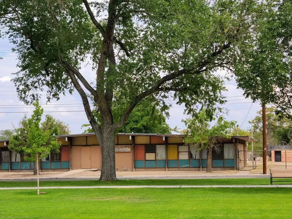 2200 9th St NW, Albuquerque, NM 87102