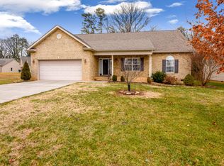 814 Micah St, Maryville, TN 37804