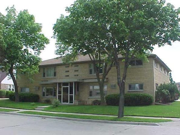 2358 S 98th St APT 7