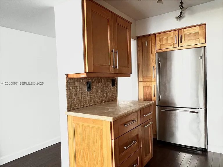 2841 NE 163rd St #1007 — Photo 6