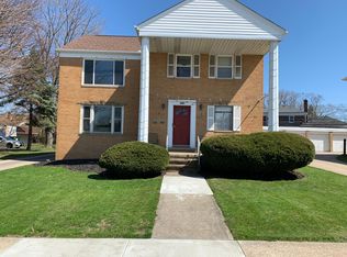 6463 Ridge Rd #2, Cleveland, OH 44129